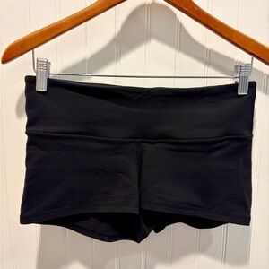 Lululemon Luon Black bike shorts, size 6 with 2" inseam